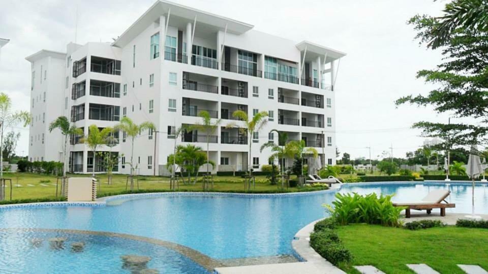 Ferienwohnung The Pride Paradise Hua Hin Exterior foto
